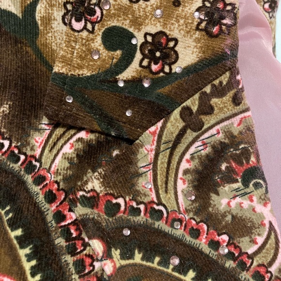 Larry Levine Short Jacket with brown and pink floral and paisley design. - Picture 12 of 12